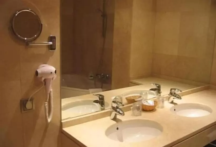 Fotos del hotel Doña Urraca:  22