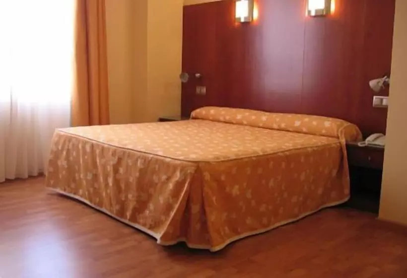 Fotos del hotel Doña Urraca:  12