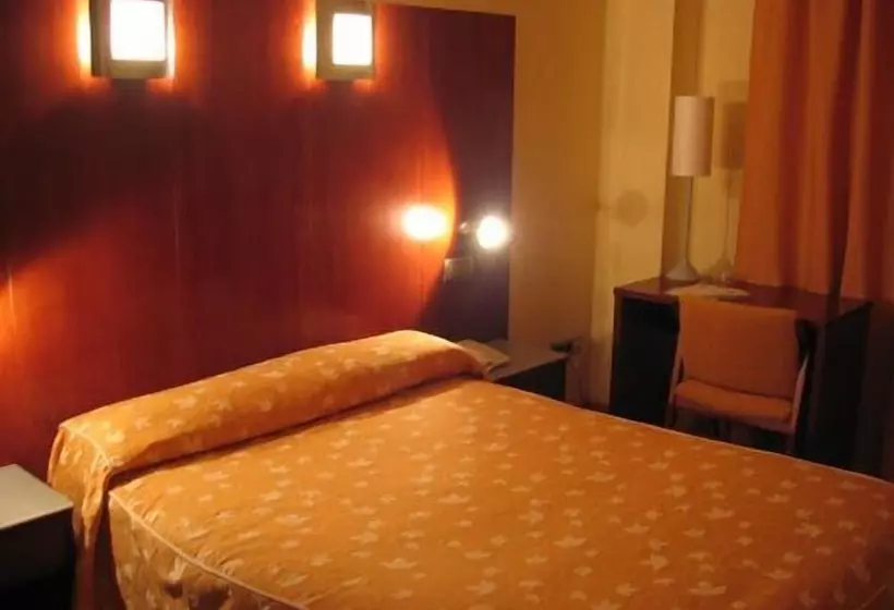 Fotos del hotel Doña Urraca:  8