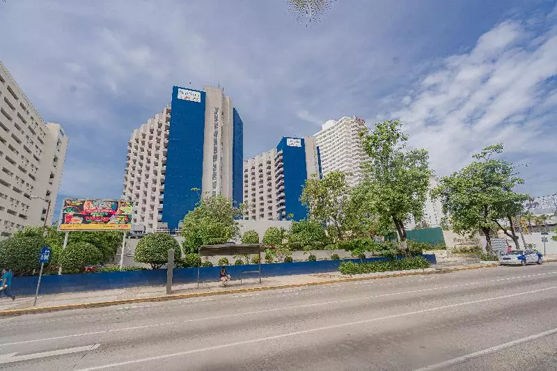 Playa Suites Acapulco