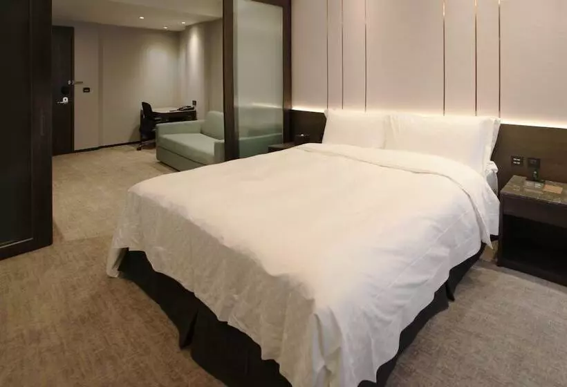 Fotos del hotel The Tango Taipei Linsen:  20