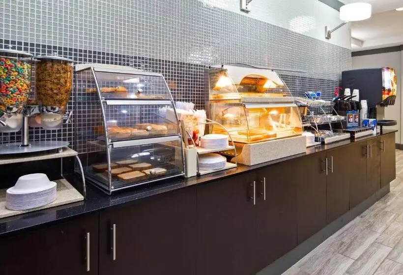 Fotos del hotel Best Western Plus Philadelphiachoctaw  And Suites:  4