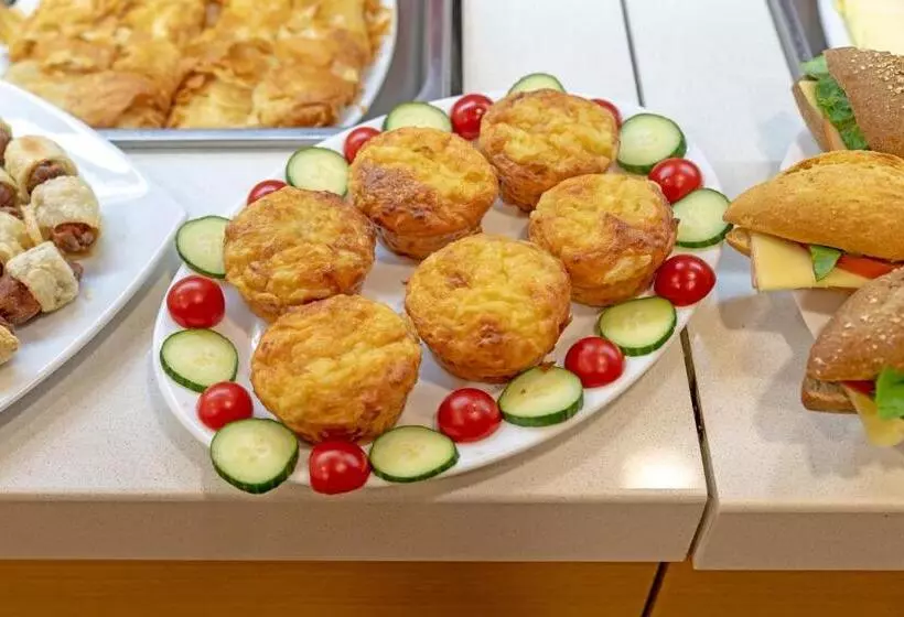 Fotos del hotel Castello:  8