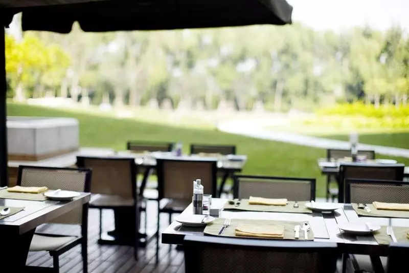 Fotos del hotel Marriott Executive Apartment Tianjin Lakeview:  16