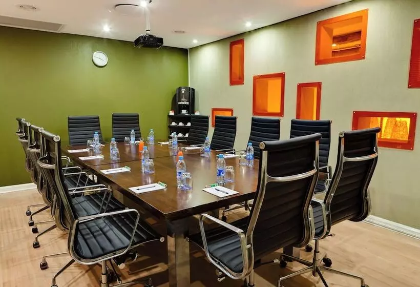 Fotos del hotel Protea  By Marriott Bloemfontein Willow Lake:  5