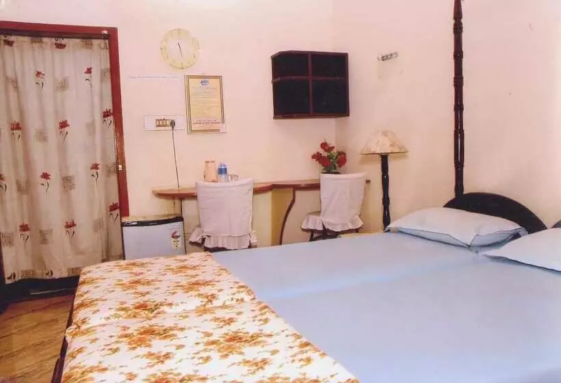 Fotos del hotel Sonnetta Residency:  14