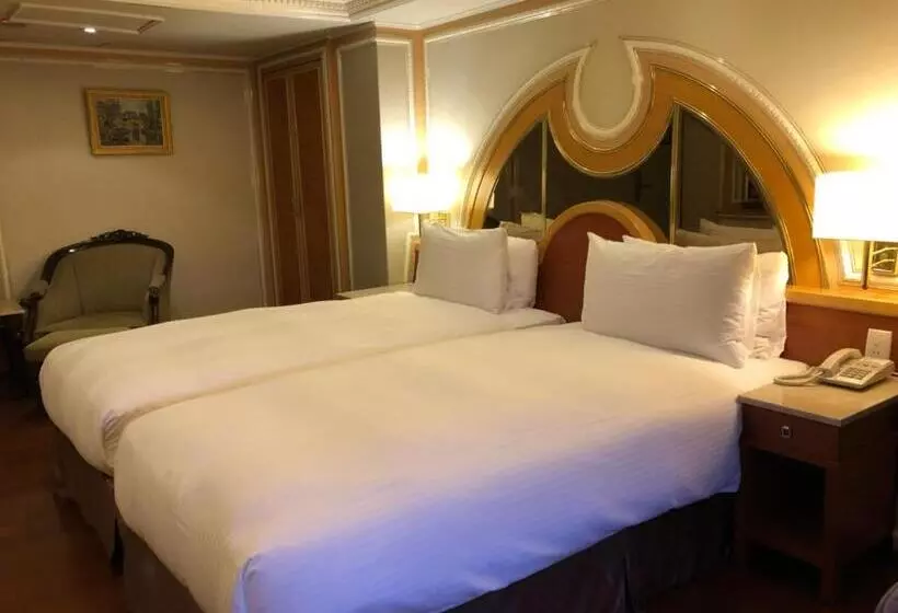 Fotos del hotel Charming Castle:  6