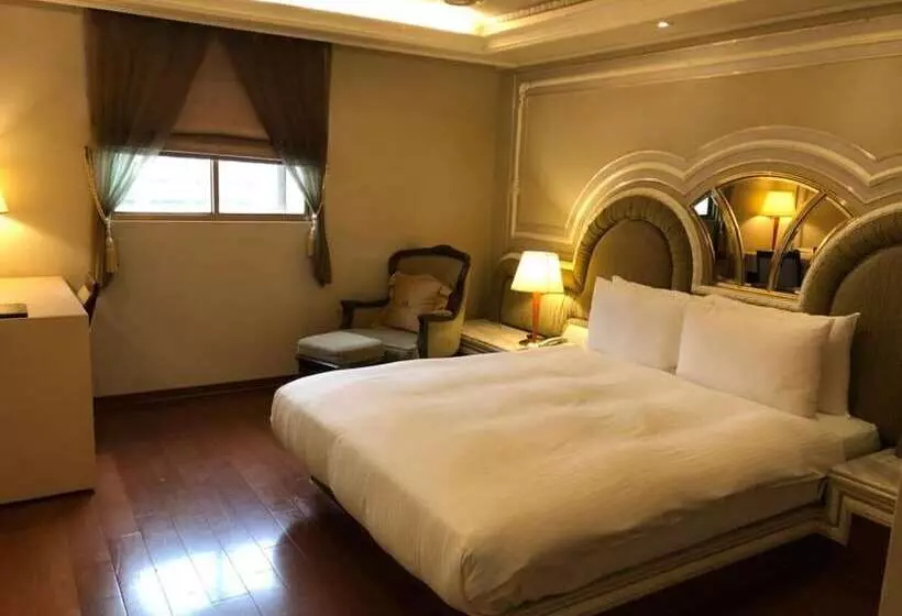 Fotos del hotel Charming Castle:  21