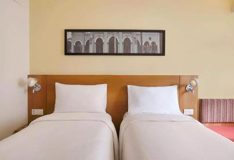 Fotos del hotel Ibis Pune Viman Nagar:  17