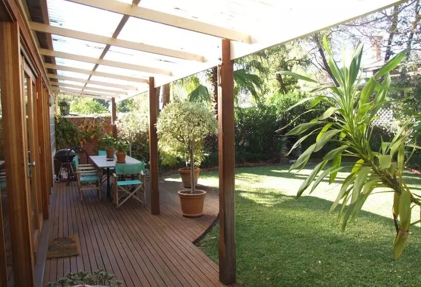 Fotos del hotel Adelaide Heritage Cottages & Apartments:  13