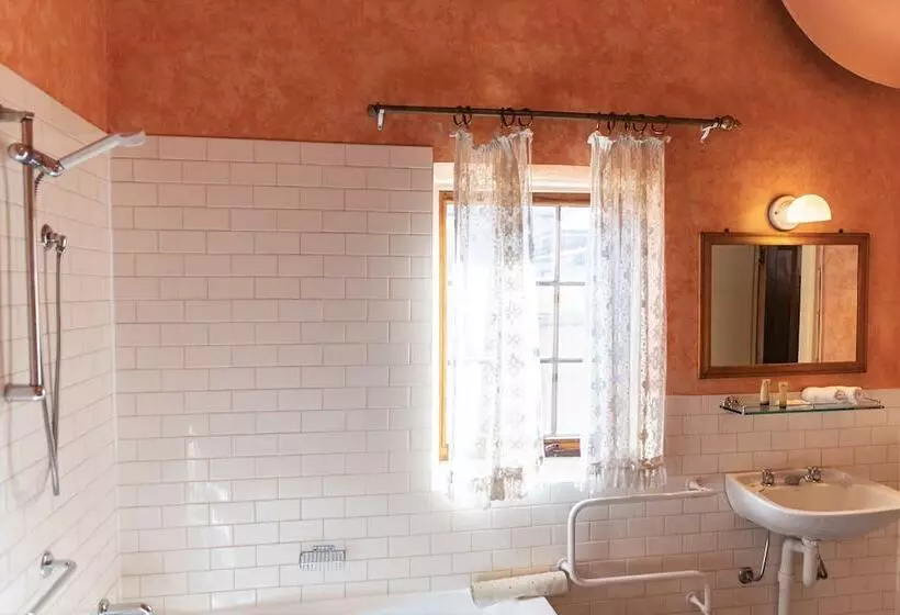 Fotos del hotel Adelaide Heritage Cottages & Apartments:  25