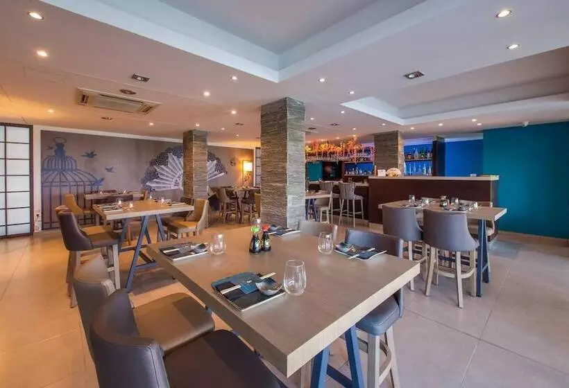 Fotos del hotel Captain Karas Holidays Apartments:  22