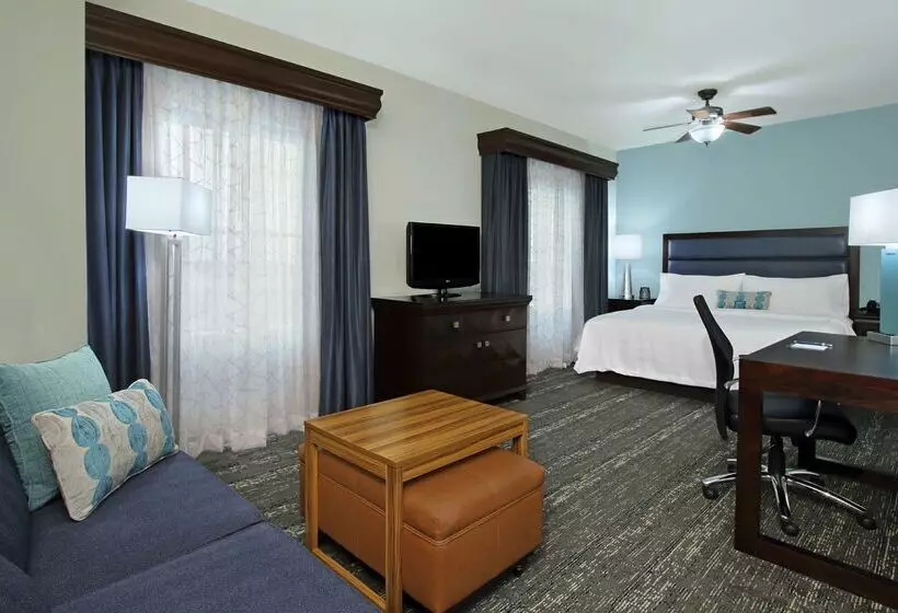 Homewood Suites By Hilton Miami - Airport West
