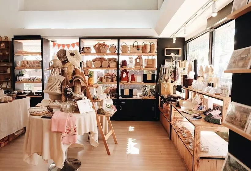 Fotos del hotel Buri Gallery House:  14