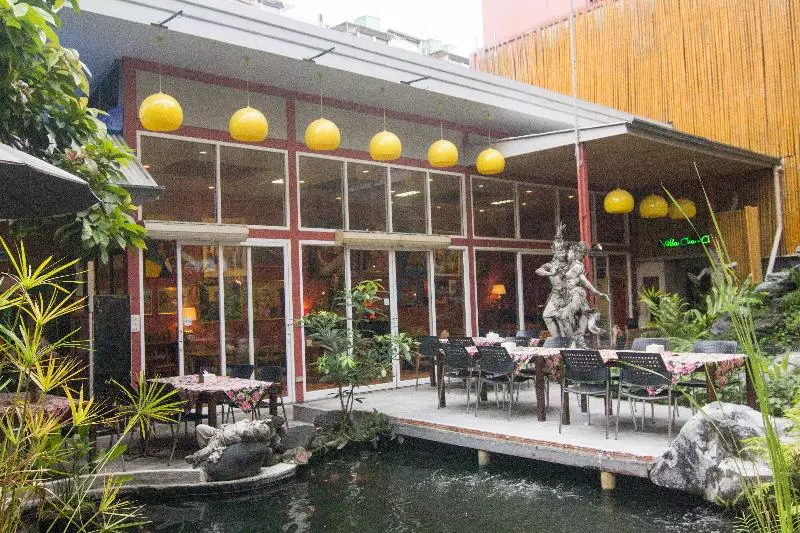 Fotos del hotel Villa Chacha Banglumphu:  2