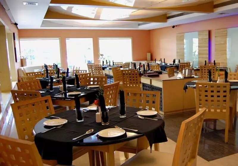 Fotos del hotel Sukh:  4