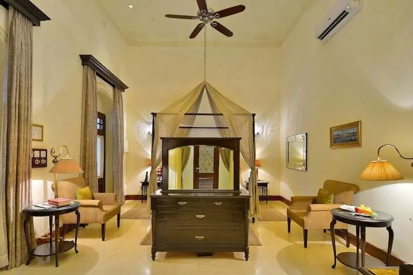 Fotos del hotel Taj Nadesar Palace:  25