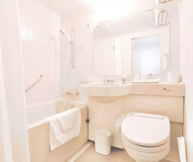 Fotos del hotel Fukuracia Osakabay:  7