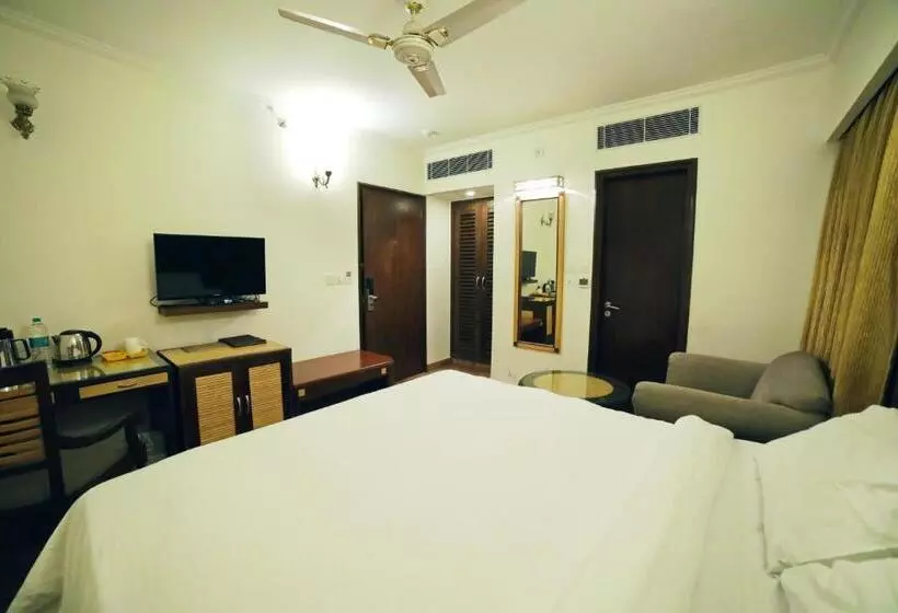 Fotos del hotel Hotel Meraden Grand:  22