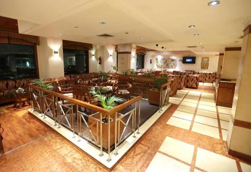 Fotos del hotel Hotel Meraden Grand:  20