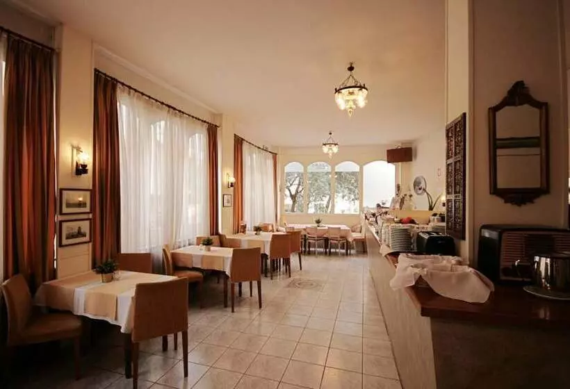 Fotos del hotel Adam S:  7