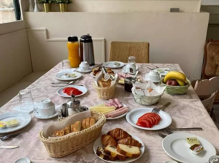 Fotos del hotel Adam S:  2