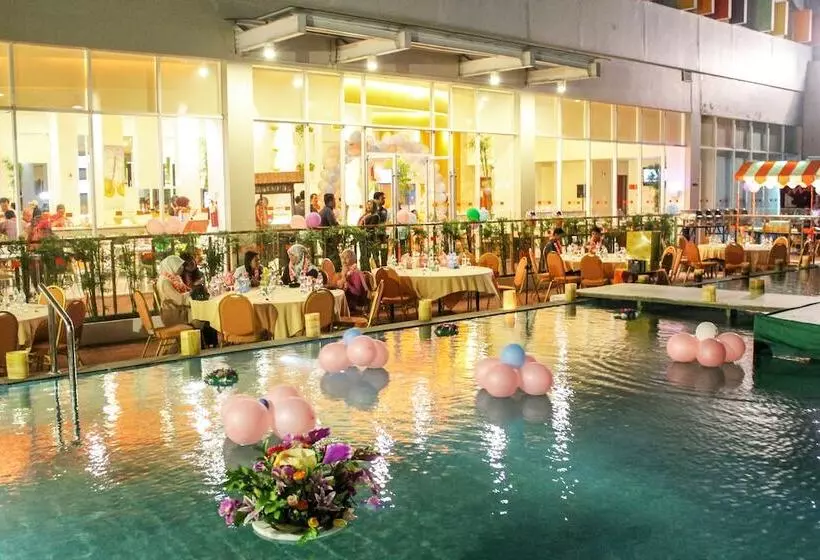 Fotos del hotel Harris Hotel Batam Center:  8