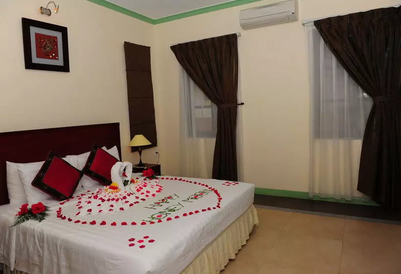 Fotos del hotel Sasco Blue Lagoon Resort:  2