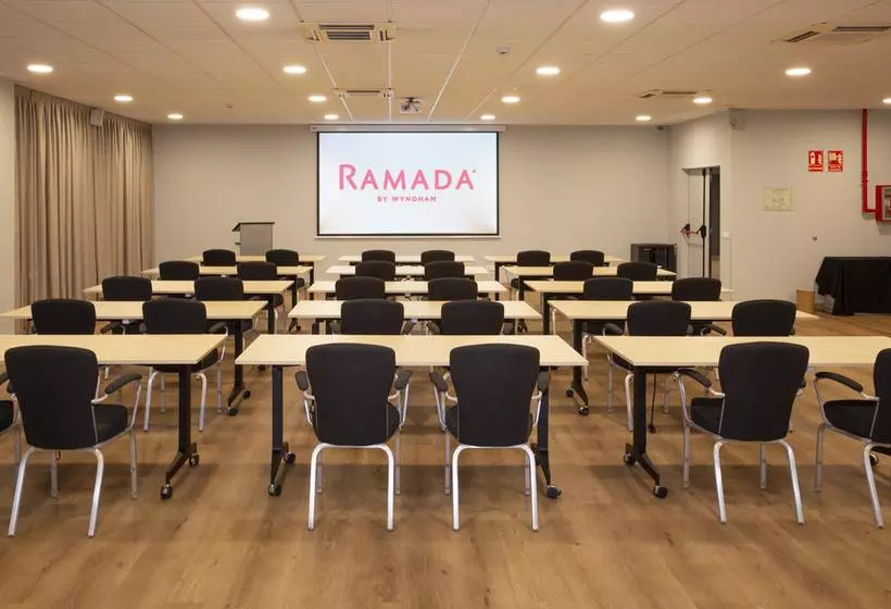 Fotos del hotel Ramada By Wyndham Madrid Getafe:  9