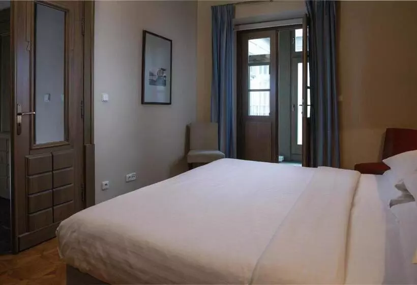 Fotos del hotel Orea Place Charles Bridge:  15