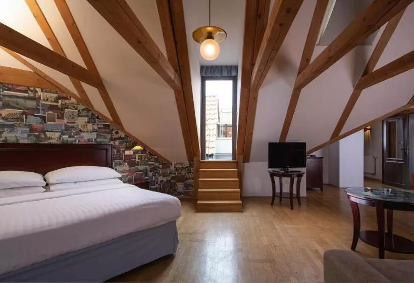 Fotos del hotel Orea Place Charles Bridge:  10