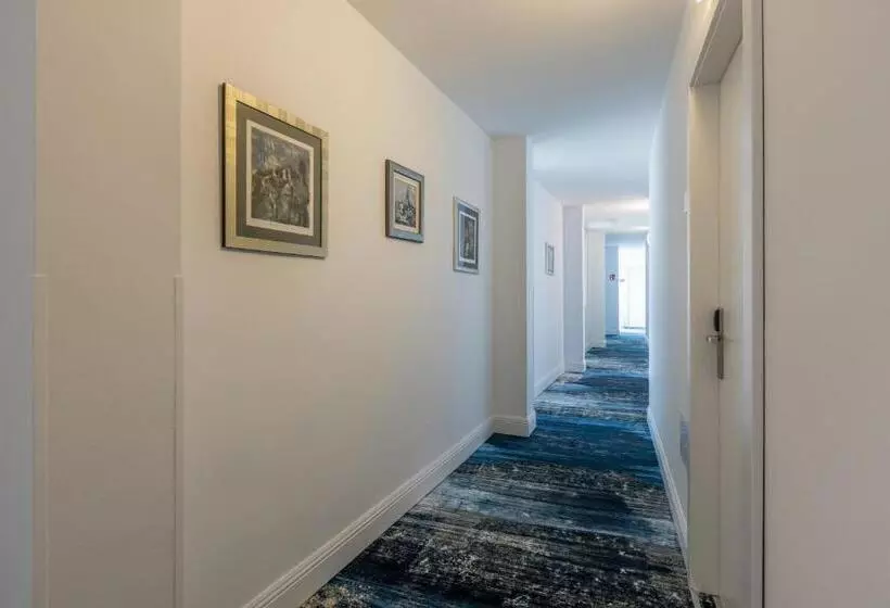 Fotos del hotel Annex Building Of Art:  4