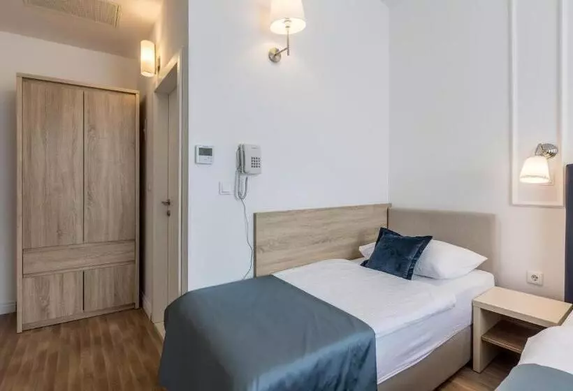 Annex Building Of Art