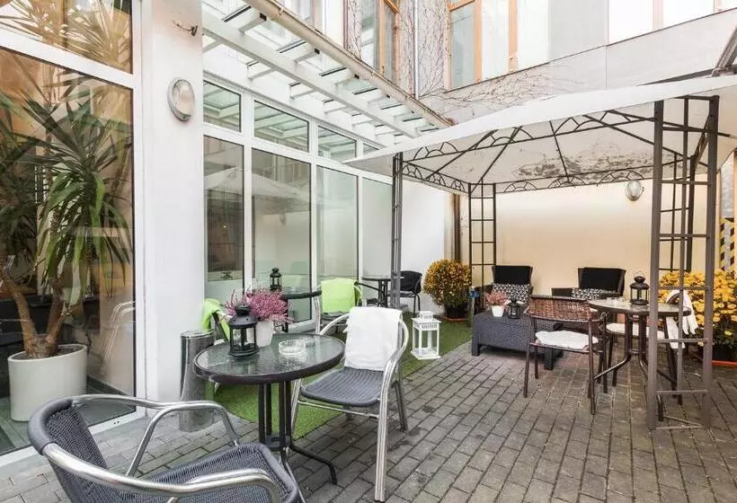 Fotos del hotel Augustus Et Otto:  5