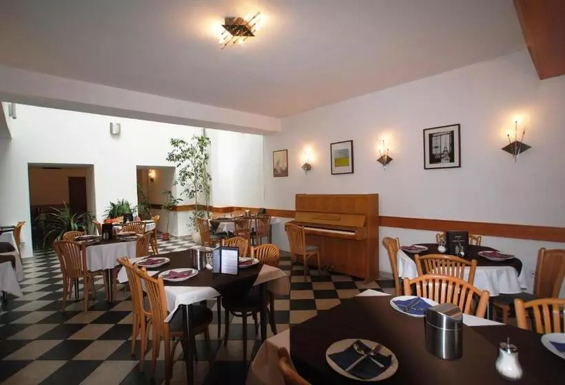 Fotos del hotel Augustus Et Otto:  4