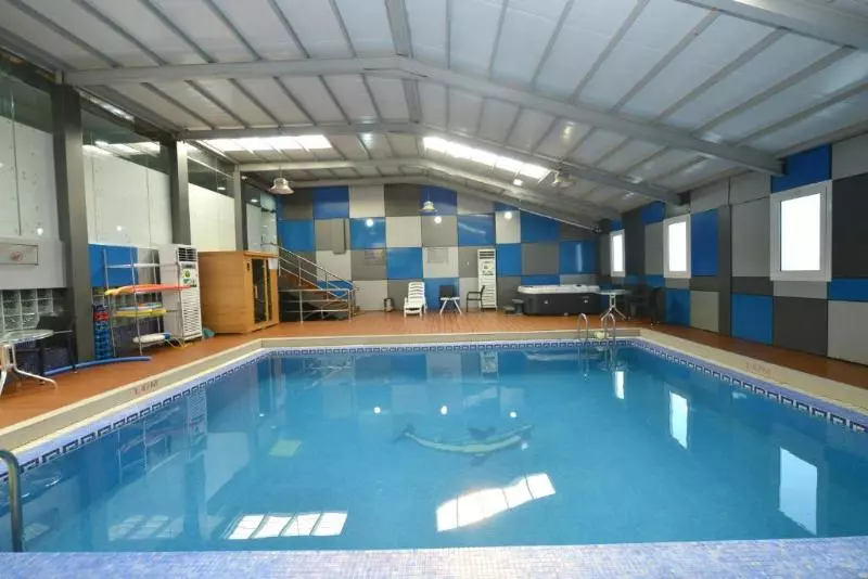 Fotos del hotel Dabab Hotel By Warwick:  7