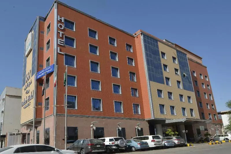 Fotos del hotel Dabab Hotel By Warwick:  32