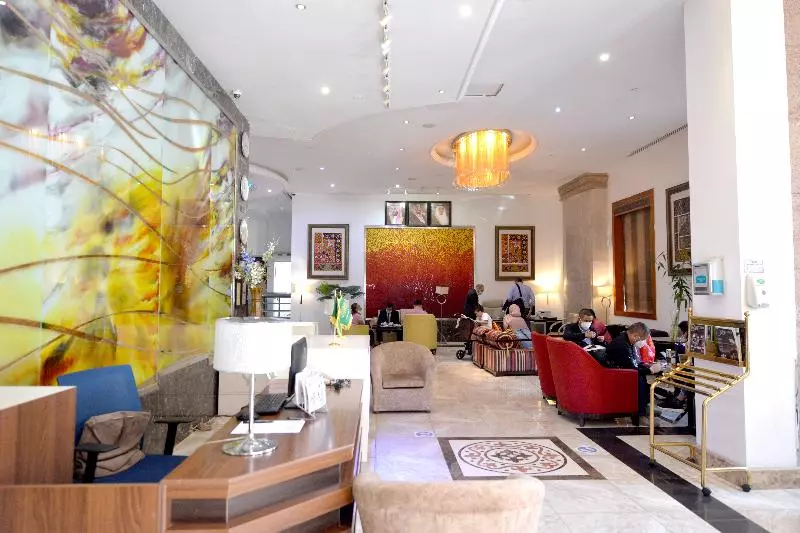 Fotos del hotel Dabab Hotel By Warwick:  37