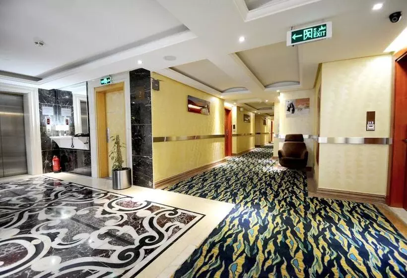 Fotos del hotel Dabab Hotel By Warwick:  36