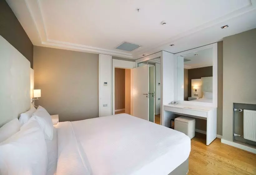 Fotos del hotel Radisson Residences Avrupa Tem Istanbul:  8