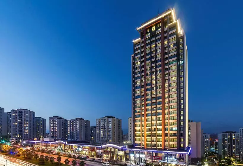 Radisson Residences Avrupa Tem Istanbul