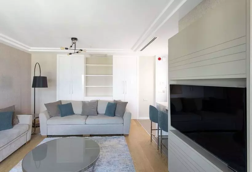 Fotos del hotel Radisson Residences Avrupa Tem Istanbul:  19