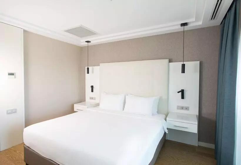 Fotos del hotel Radisson Residences Avrupa Tem Istanbul:  2