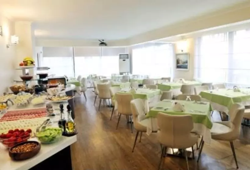 Fotos del hotel Taximtown:  3