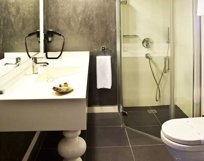 Fotos del hotel Taximtown:  8