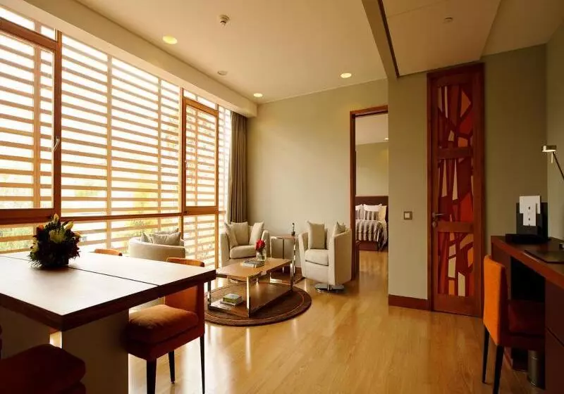 Fotos del hotel Noi Vitacura:  11