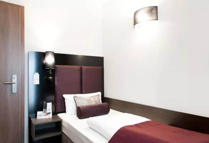 Fotos del hotel Arena Villa Am Wasserpark:  12