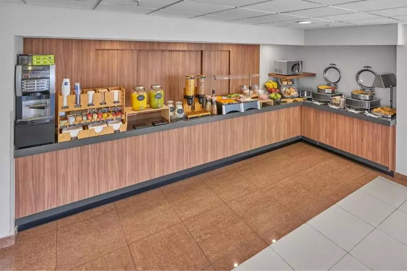 Fotos del hotel City Express Aguascalientes Sur:  7