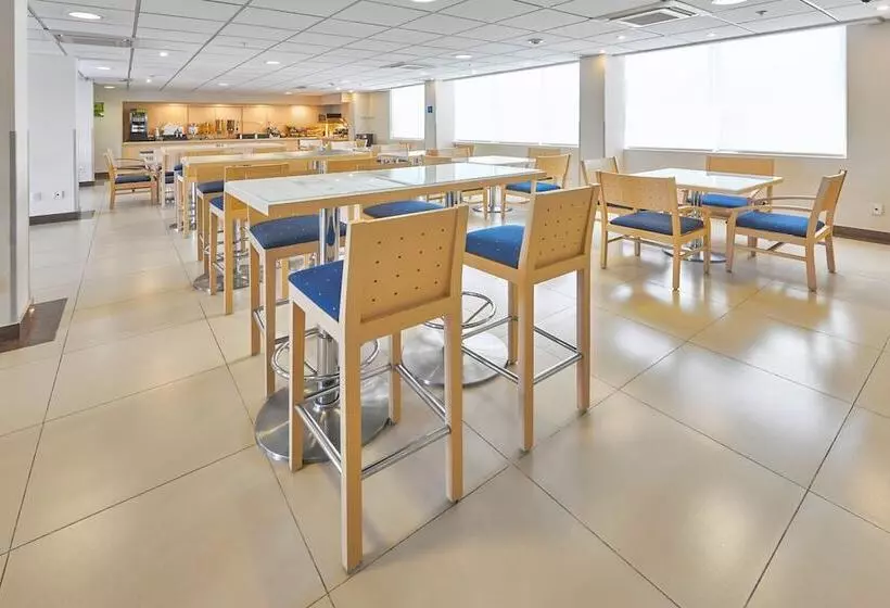 Fotos del hotel City Express Aguascalientes Sur:  13