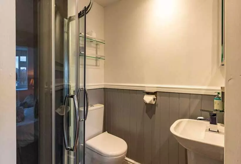 Fotos del hotel Holly Lodge Guest House:  14